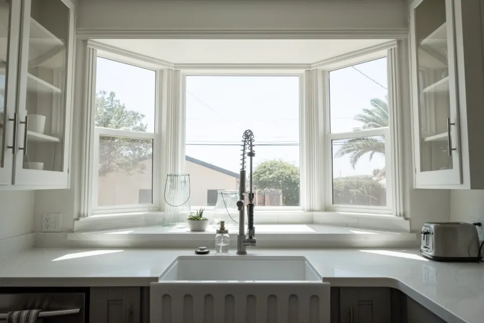 House cleaning: Farmhouse Kitchen