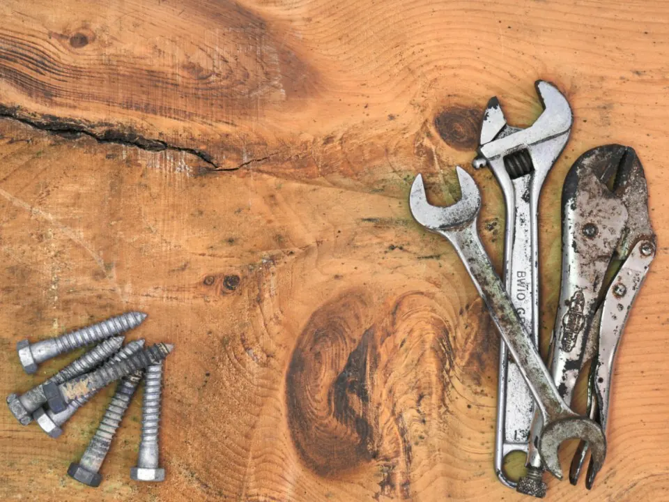 Repairs: Workshop Wrench