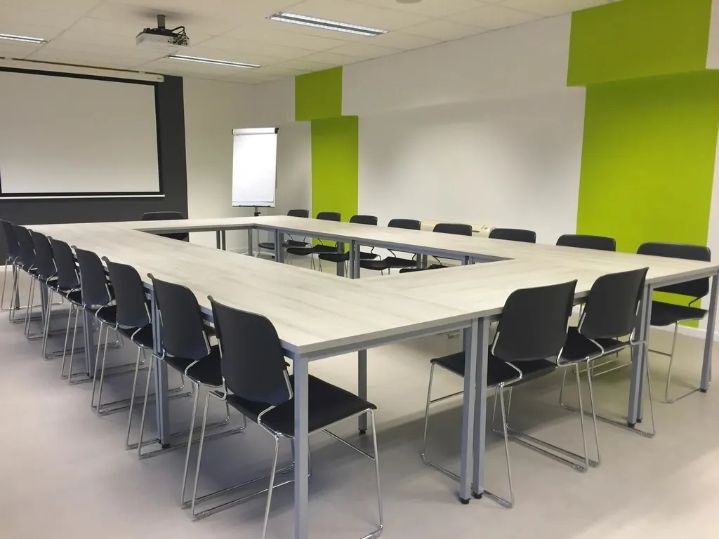 Office cleanouts: Empty office meeting room