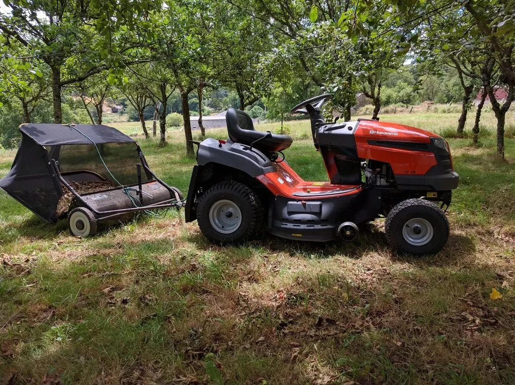 Lawn mowing: Husqvarna TC38 ride lawn mower