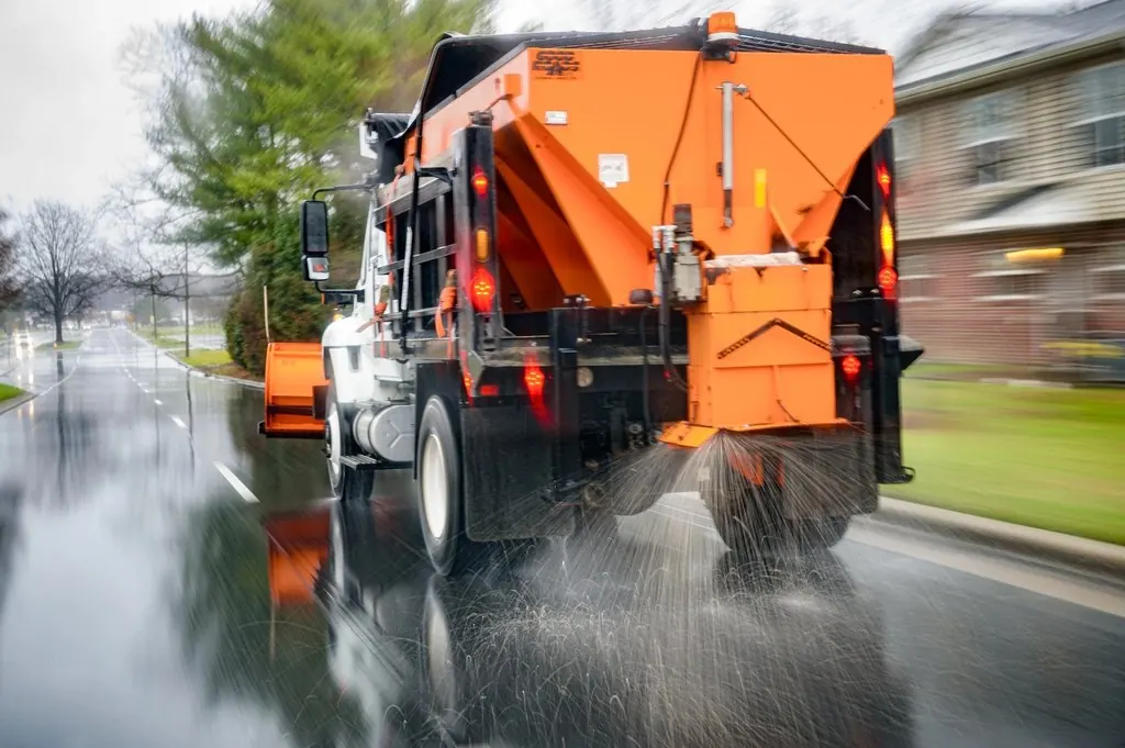 Commercial plowing: Greenville Public Works prepares winter