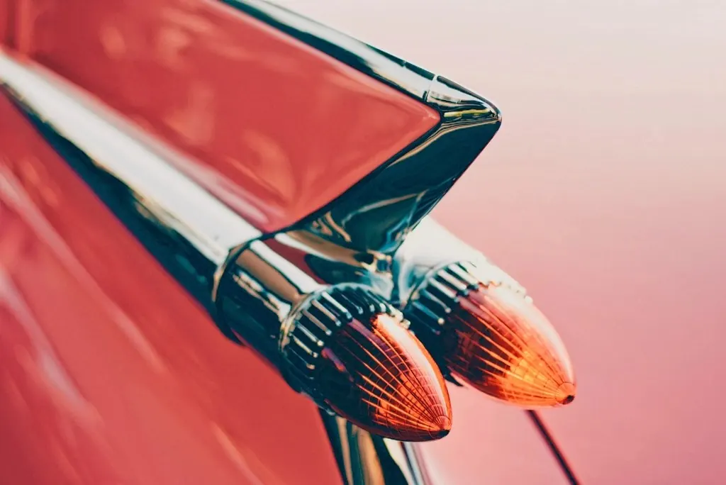 Ceramic coating: Close-up glossy part red car