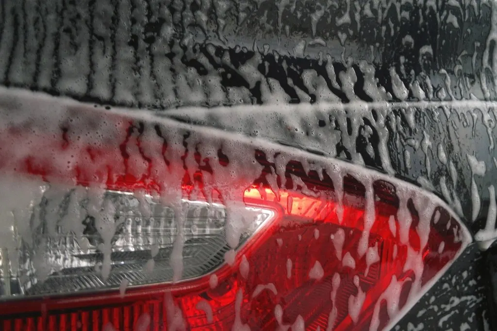 Exterior wash: Free tail light car wash